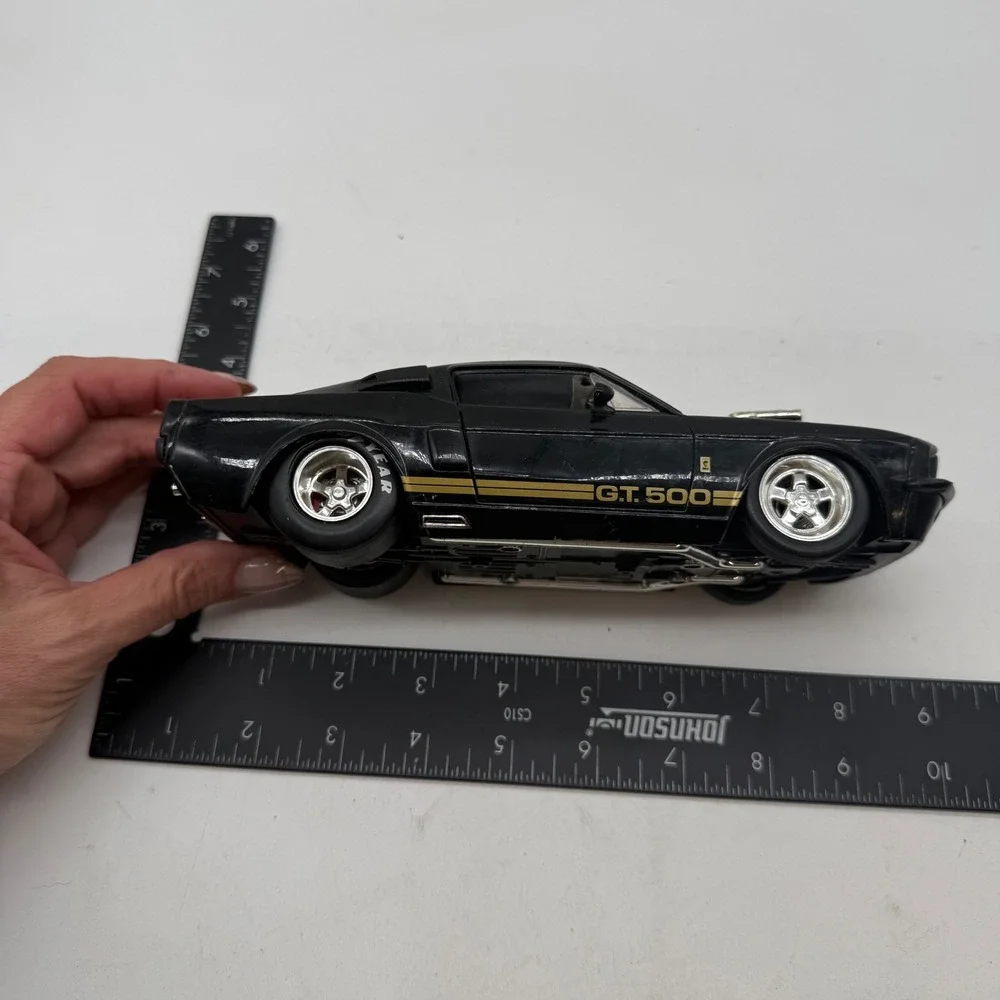 Jada Toys Bigtime Muscle 1967 Ford Shelby Mustang GT500 Black Gold 1/24 Diecast